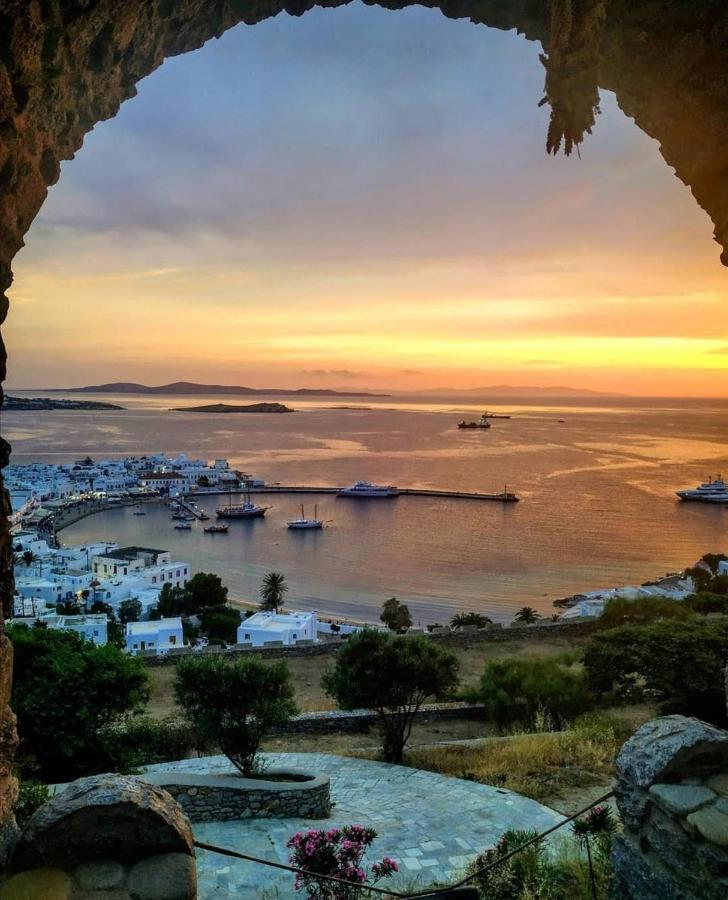 Castle Panigirakis Hotel Mykonos Town Exterior photo